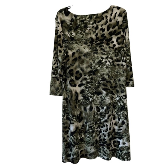 Effortless Style by Citiknits Animal Print Dress - Size M - Picture 1 of 4